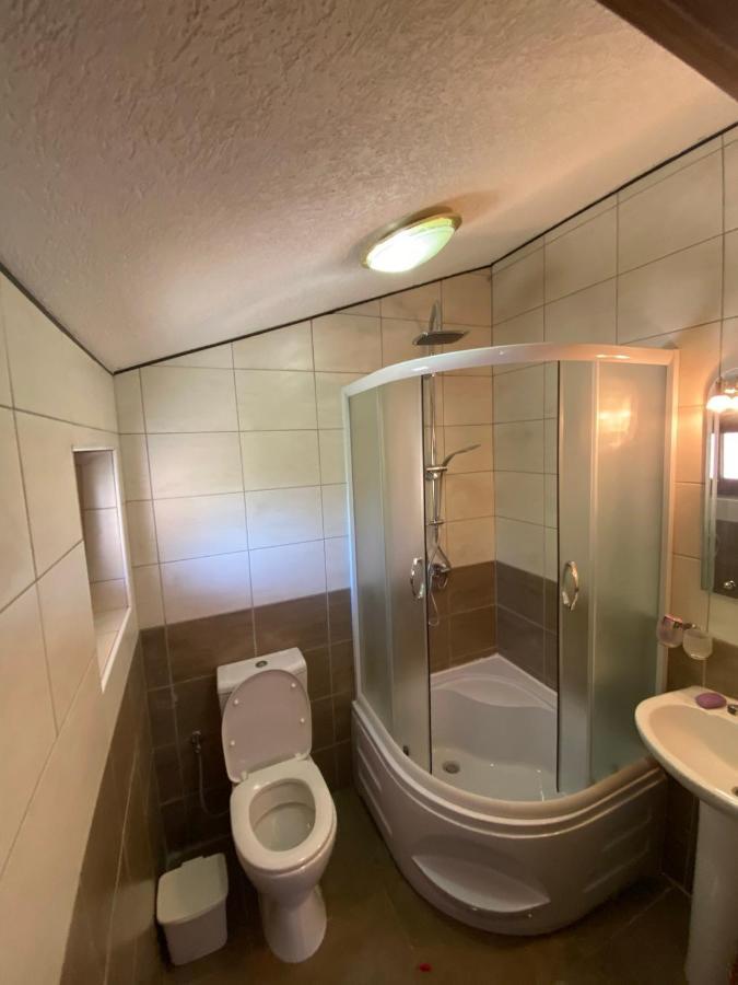 Shpija E Gjyshit Vuthaj Hotel Gusinje Eksteriør billede
