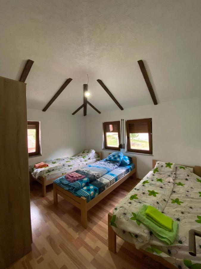 Shpija E Gjyshit Vuthaj Hotel Gusinje Eksteriør billede